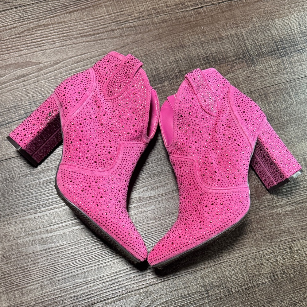 Pierre Dumas Fuchsia Ankle Booties - Picture 3 of 11
